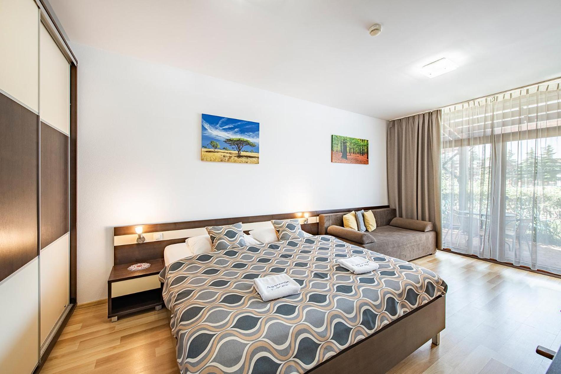 Besenova Apartman Korzar Екстериор снимка